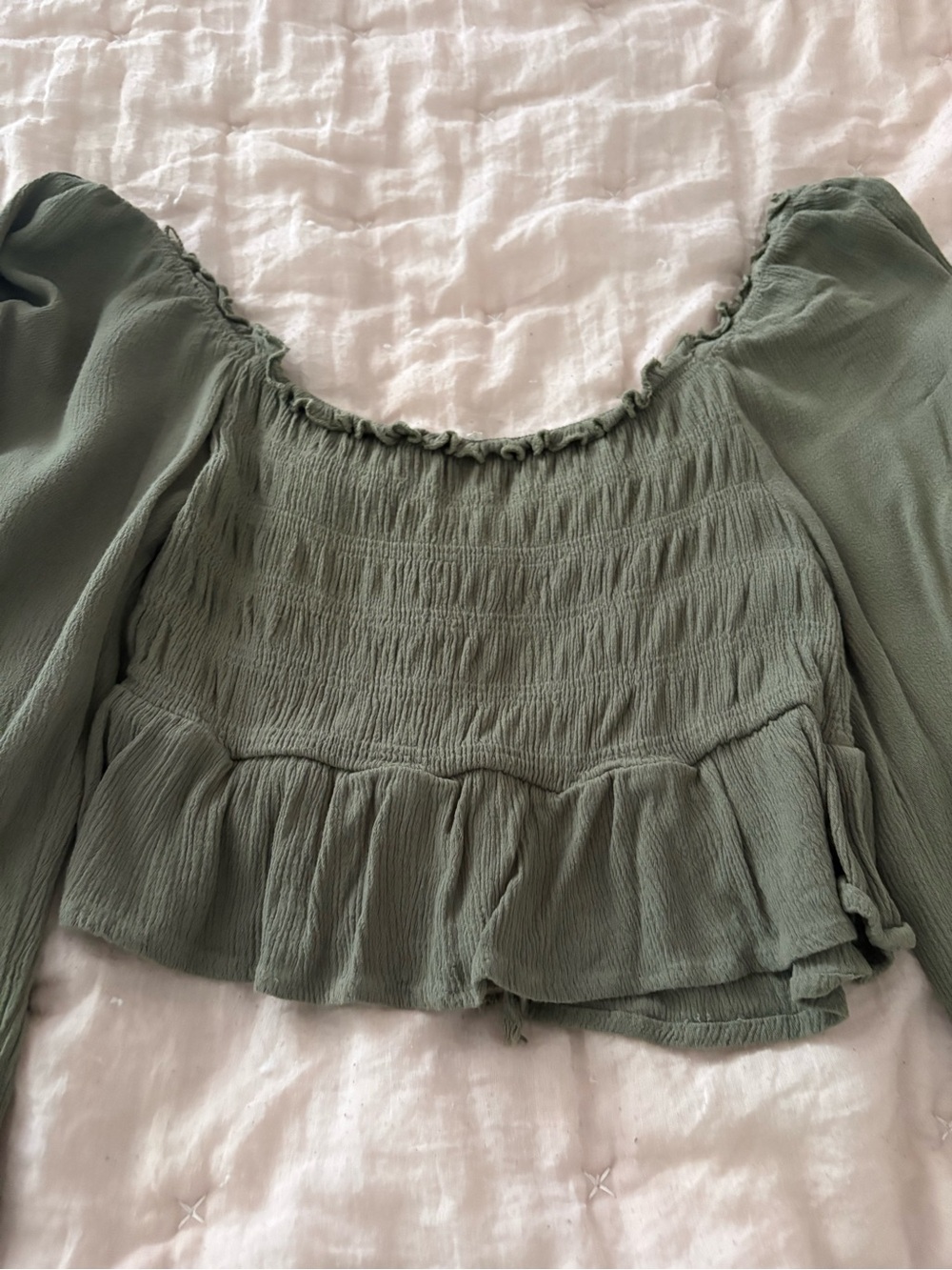 Bluebell Collection Green Ruched Crop Top - Picture 6 of 6